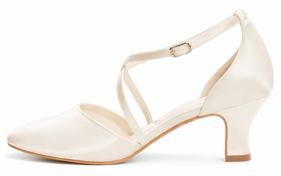 Bekleidung, Schuhwerk, Schuh, Hoher Absatz, Sandale