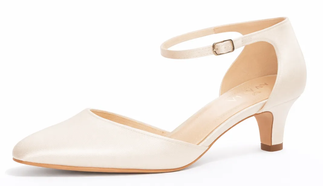 Bekleidung, Schuhwerk, Schuh, Hoher Absatz, Sandale