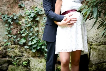 Hochzeitskleid_Babybauch